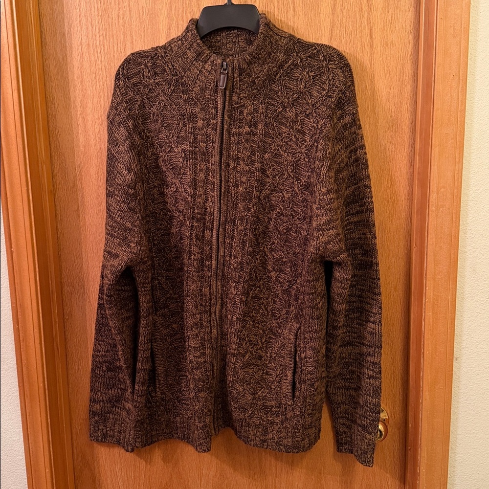 Men's Zip-Up Sweater in Rich Brown